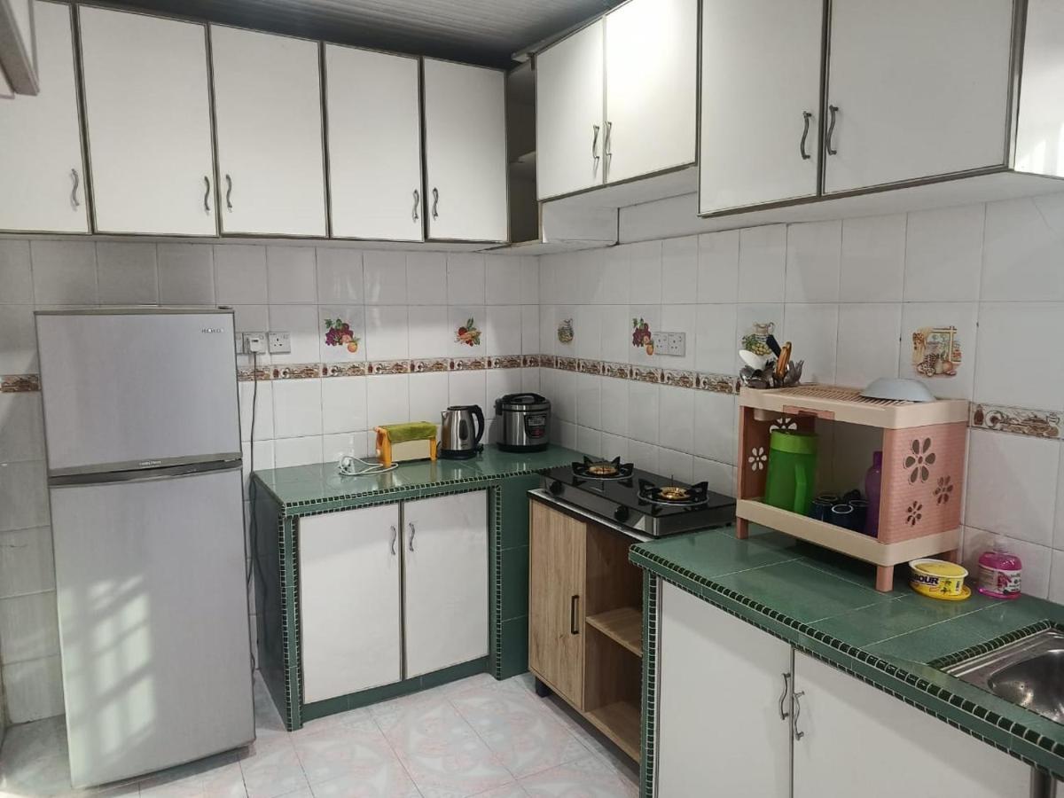Naurah Homestay 双溪大年 外观 照片