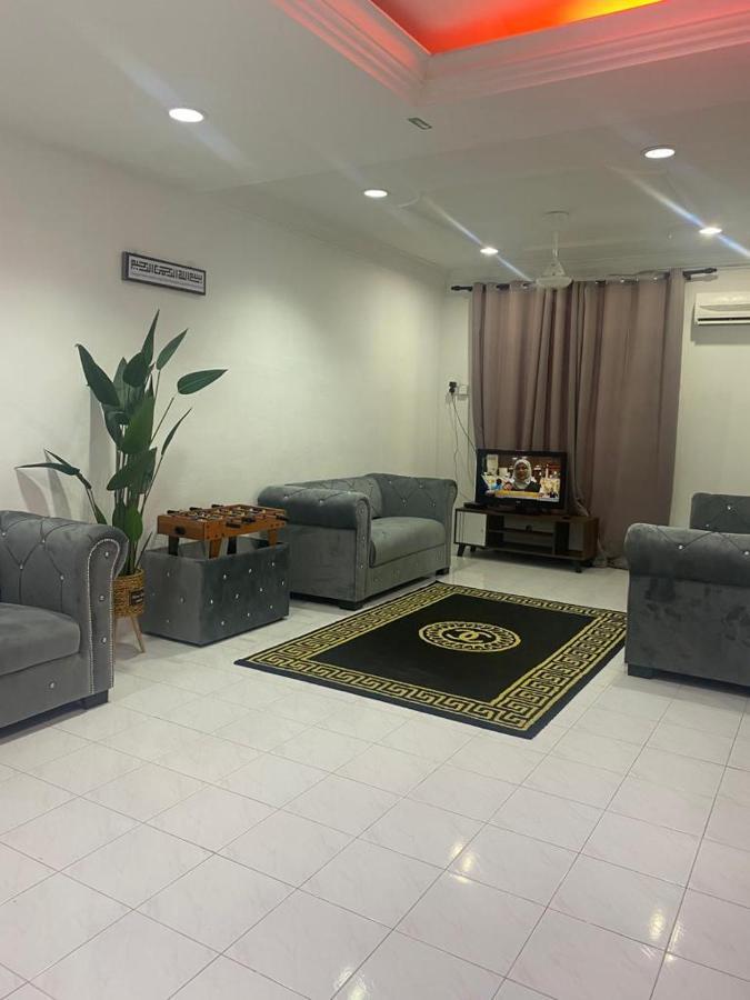 Naurah Homestay 双溪大年 外观 照片